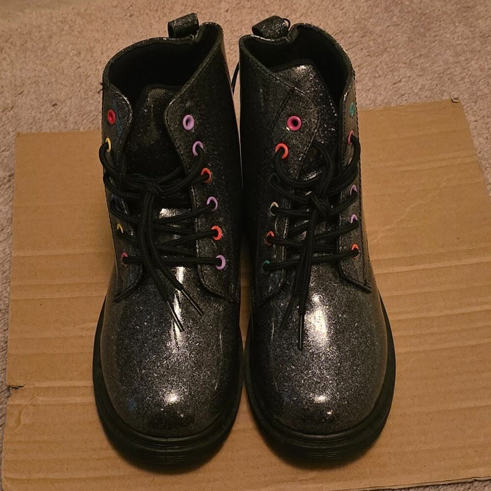 NWOT Girls Blue Suede Shoes Boots Size 1